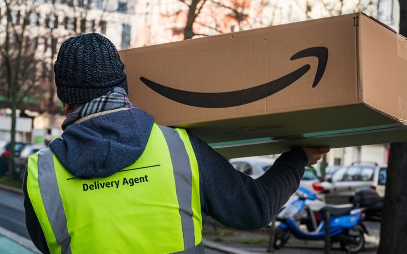 Amazon Workers Authorize Strike: What This Means for E-commerce Sellers and How to Ensure Smooth Shipping from China to Amazon's US Warehouses